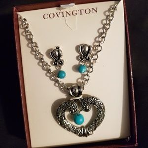 Necklace and Earring set